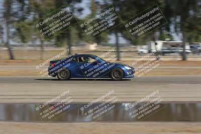 media/Sep-20-2025-Extreme Speed (Sat) [[1fcc23683c]]/Orange (Mid Intermediate)/Session 1 (Sunset)/